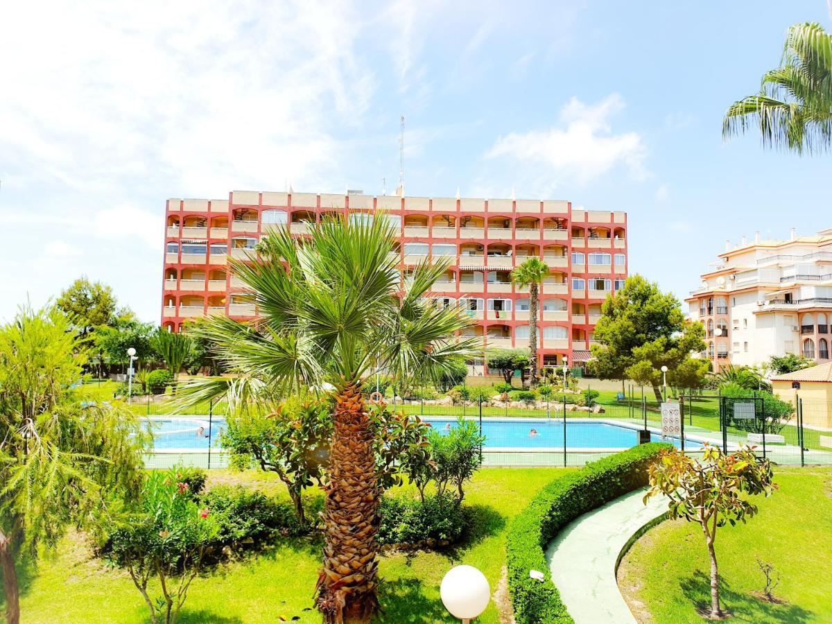 Best House Paola Torrevieja Exterior photo